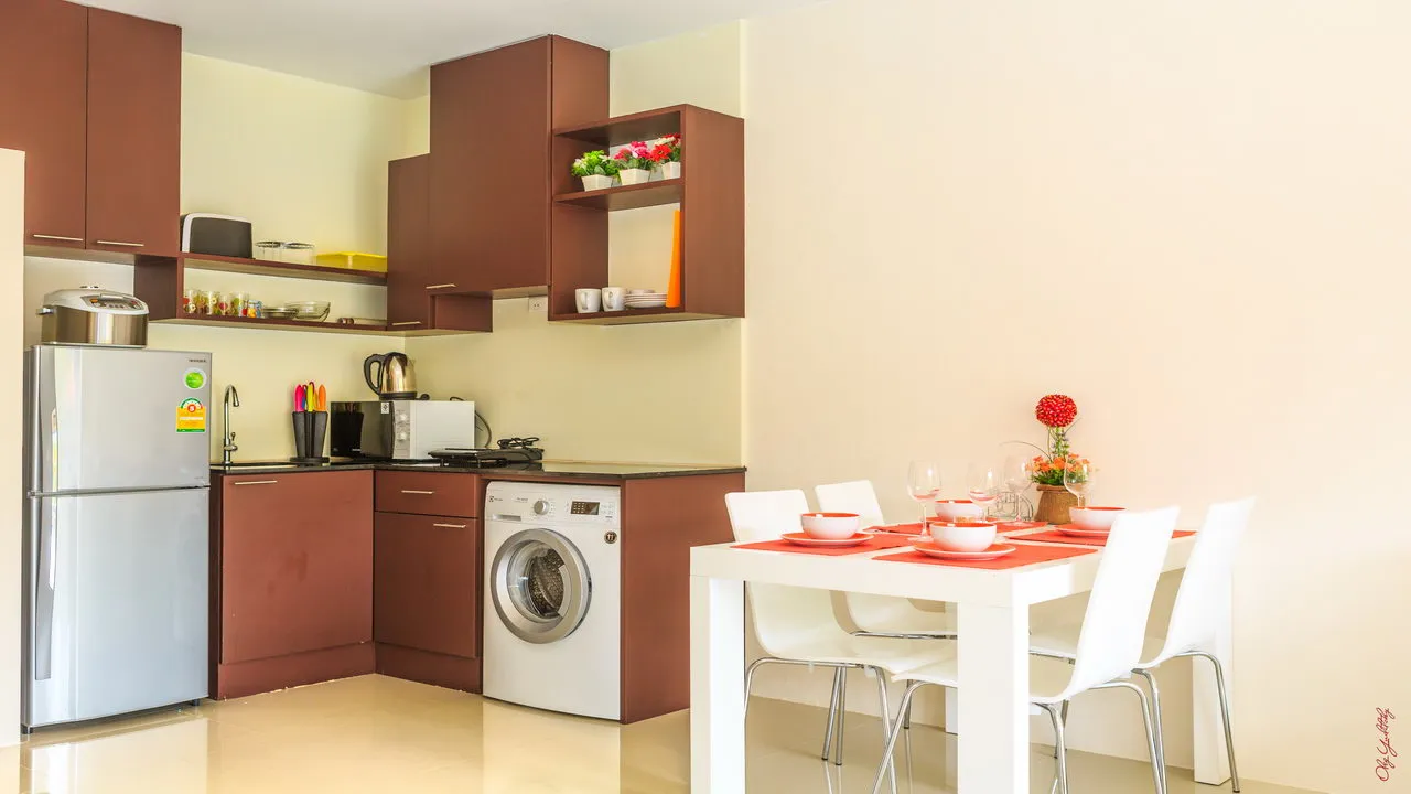 Property image - full photo 8