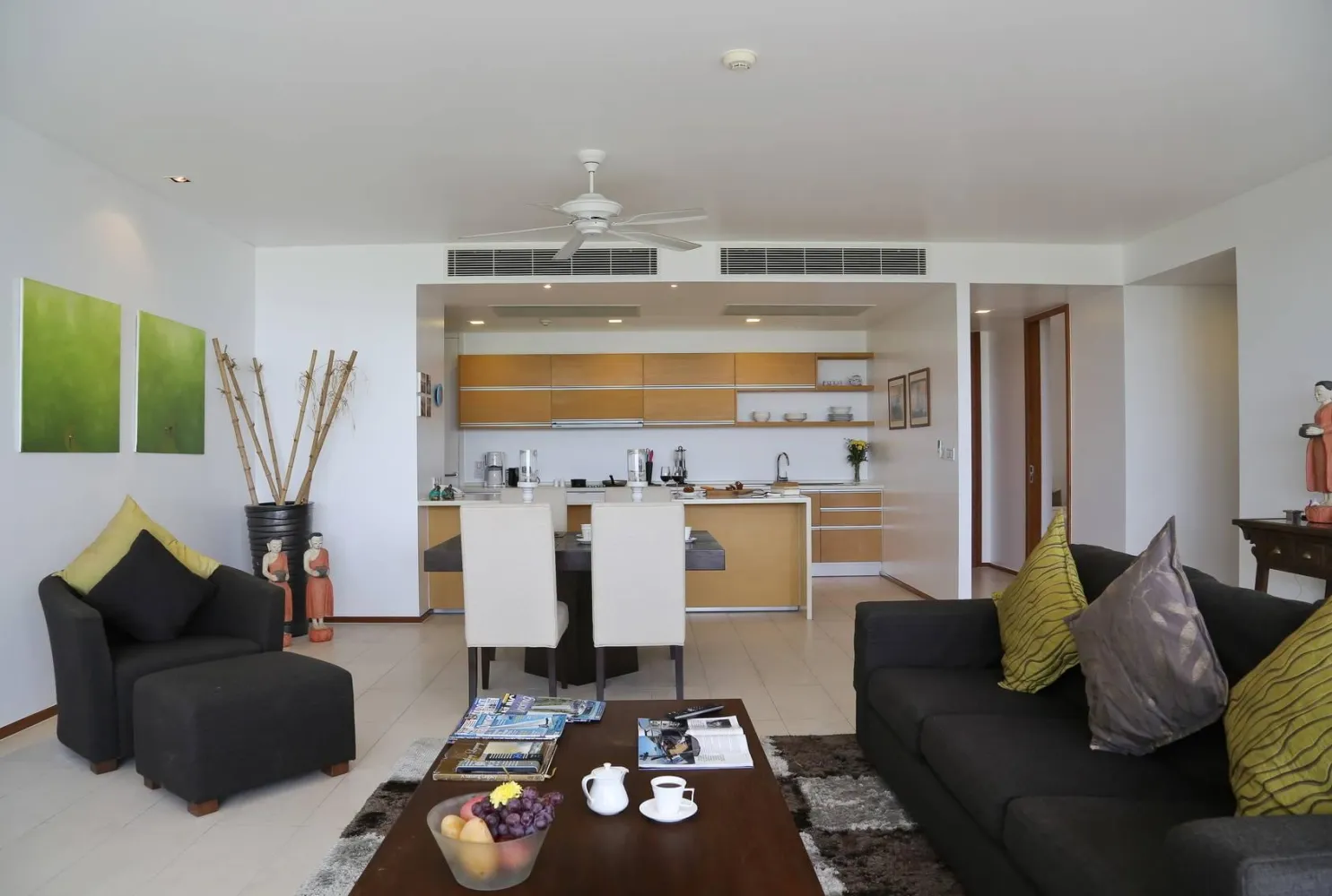 Property image - full photo 3