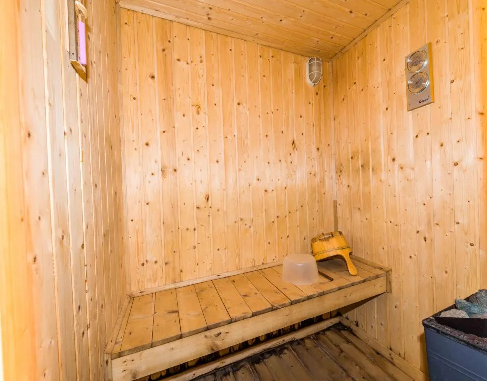 Property image - full photo 34