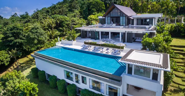 Property image - full photo 2