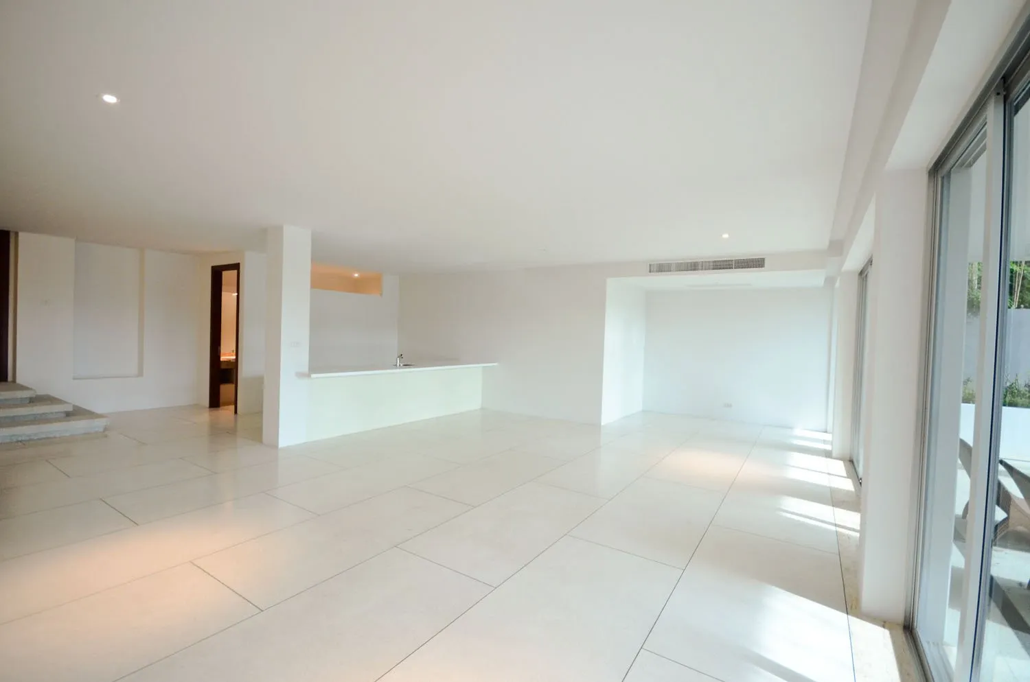 Property image - full photo 27