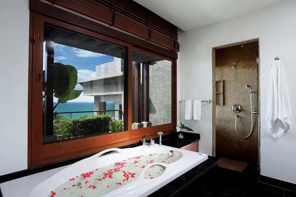 Property image - full photo 5