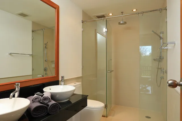 Property image - full photo 13