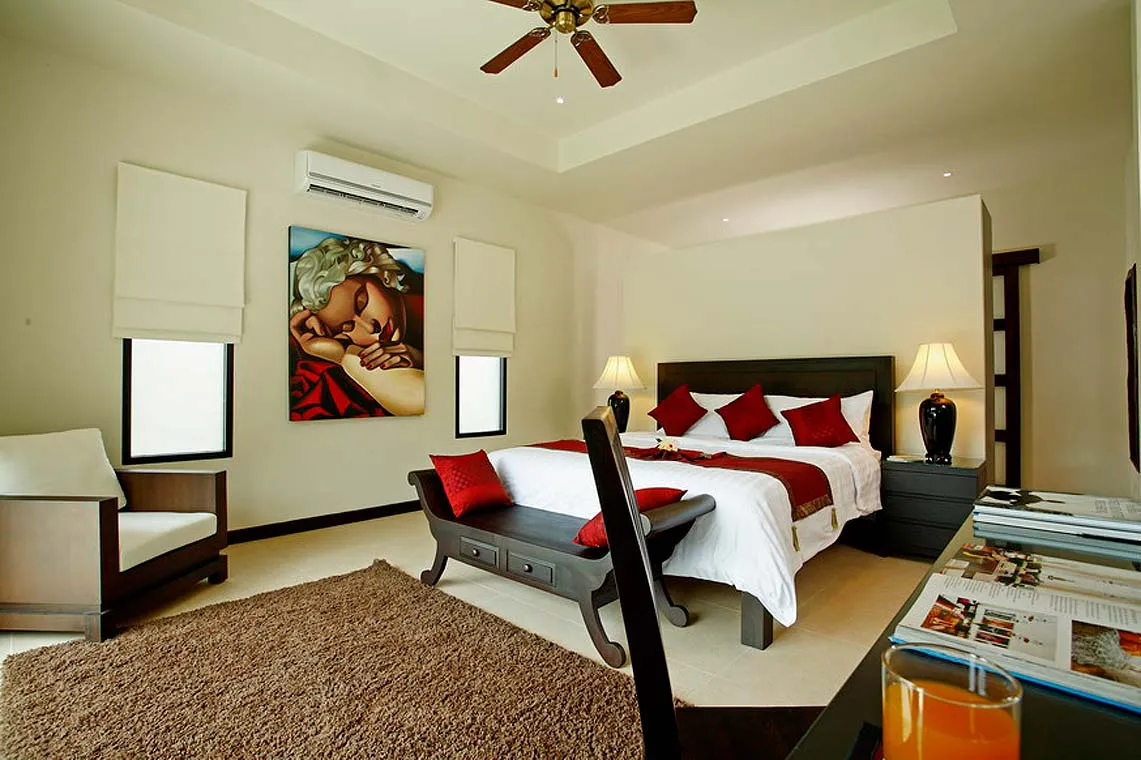 Property image - full photo 29