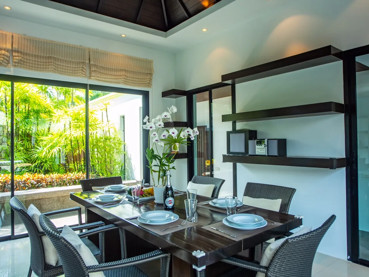 Property image - full photo 5