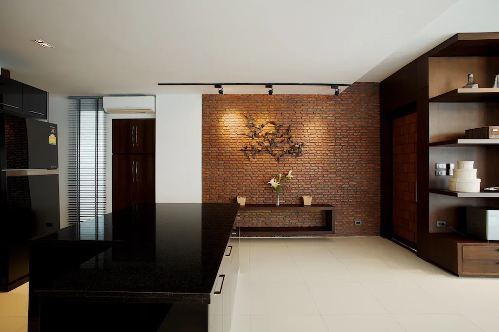 Property image - full photo 29