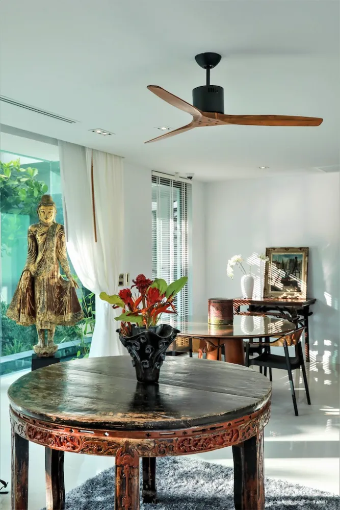 Property image - full photo 6