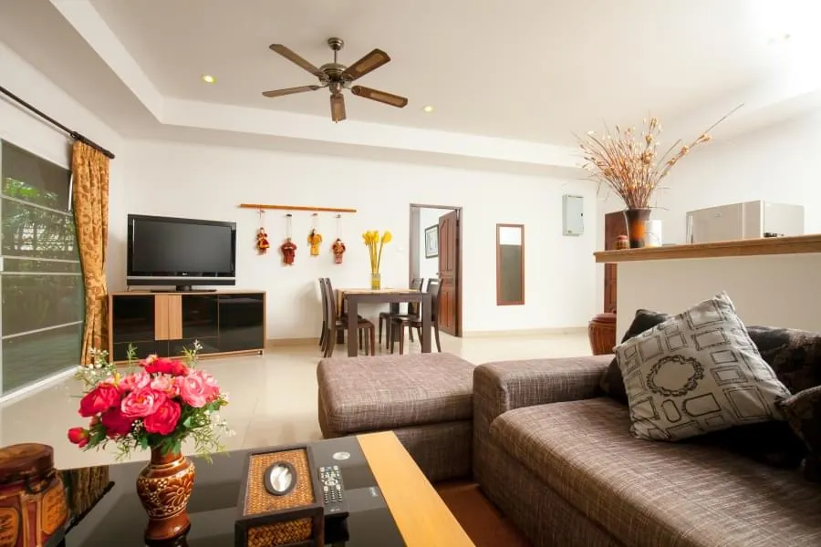 Property image - full photo 33