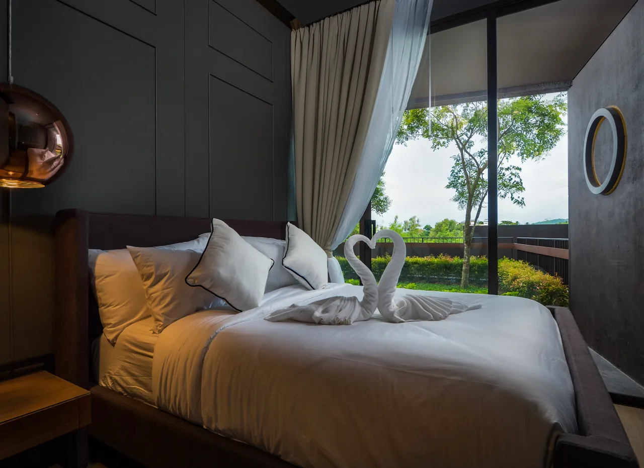 Property image - full photo 5