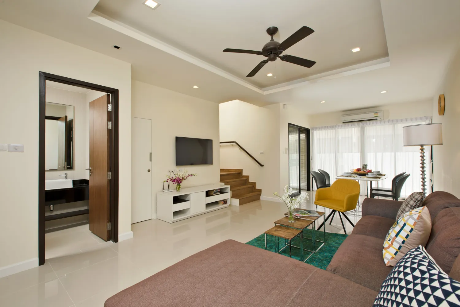 Property image - full photo 1