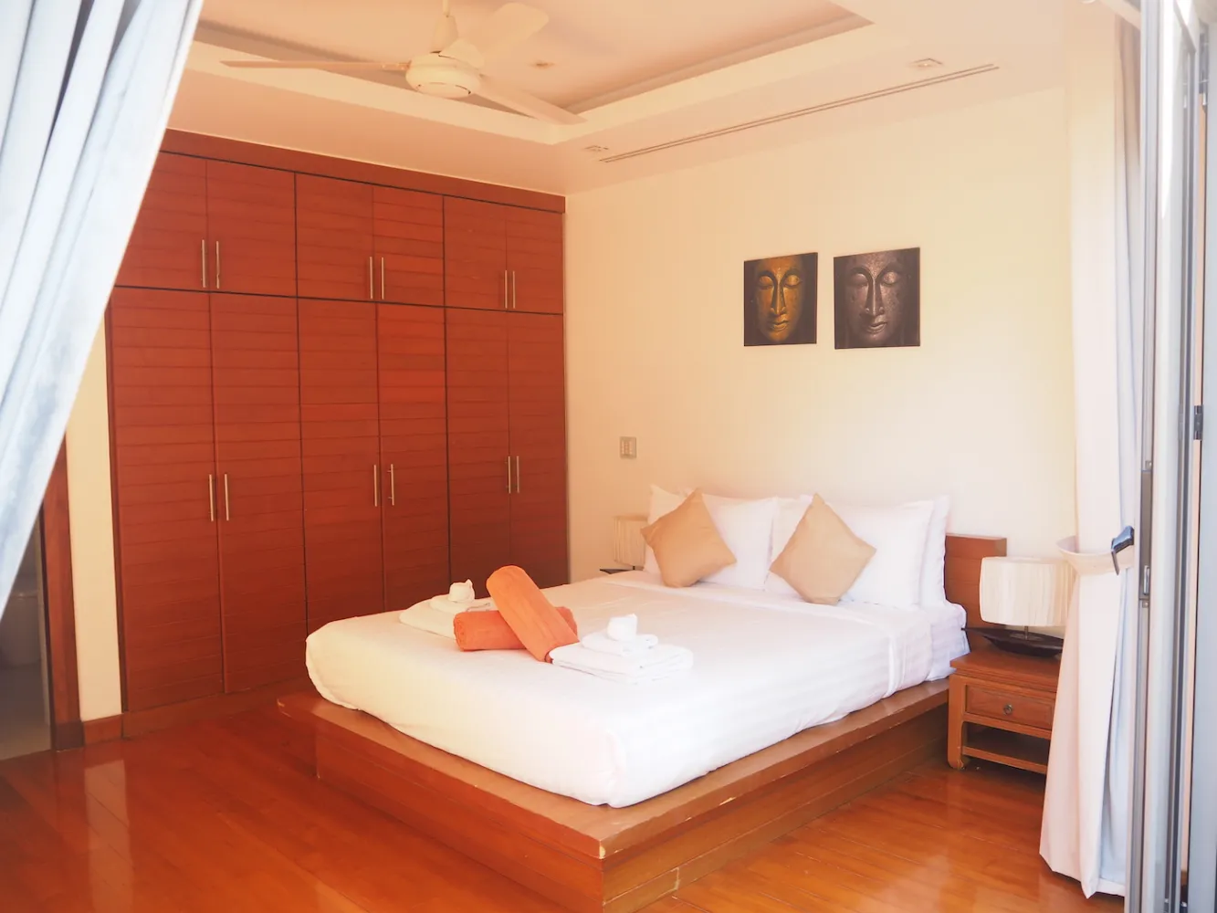 Property image - full photo 11