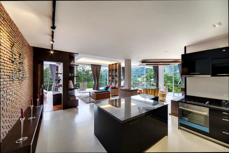 Property image - full photo 43
