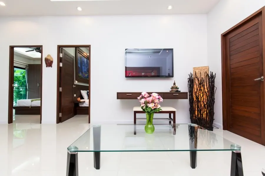 Property image - full photo 12