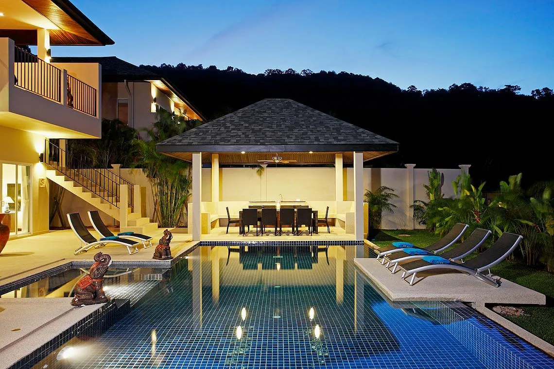 Property image - full photo 18