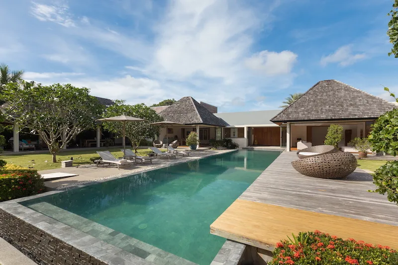 Property image - full photo 85