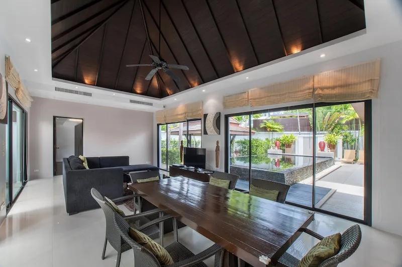 Property image - full photo 13