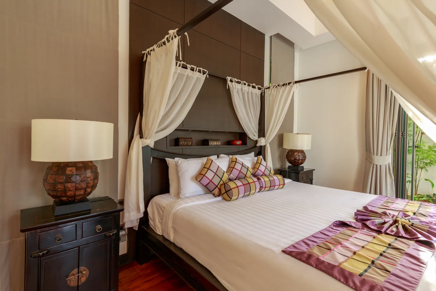 Property image - full photo 37
