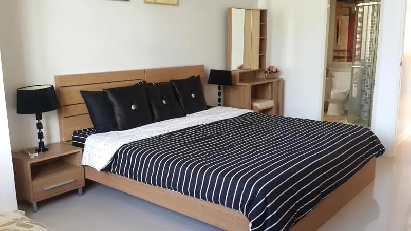 Property image - full photo 7