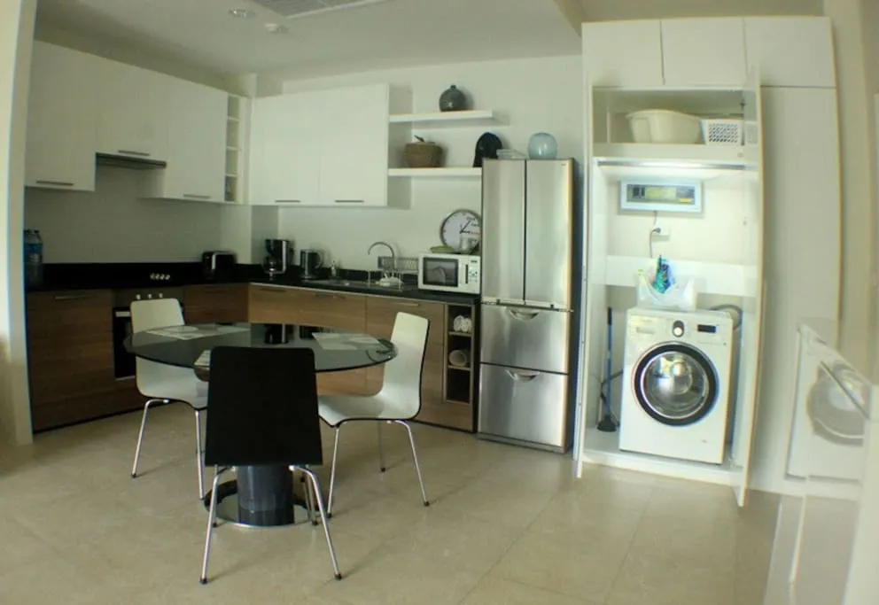 Property image - full photo 6