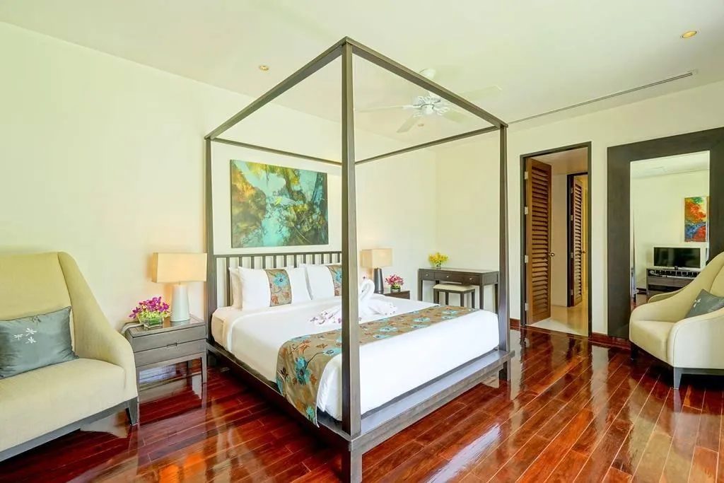 Property image - full photo 30