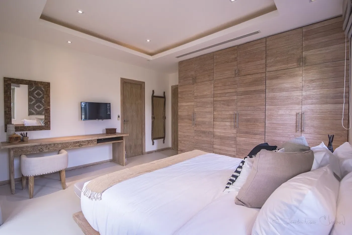 Property image - full photo 20