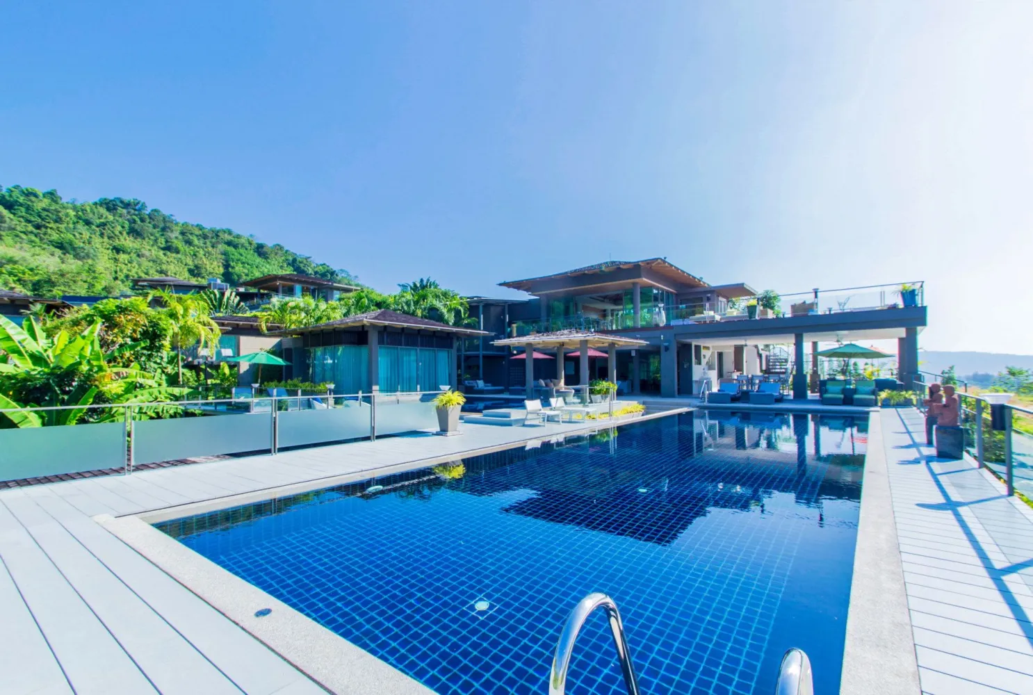 Property image - full photo 28