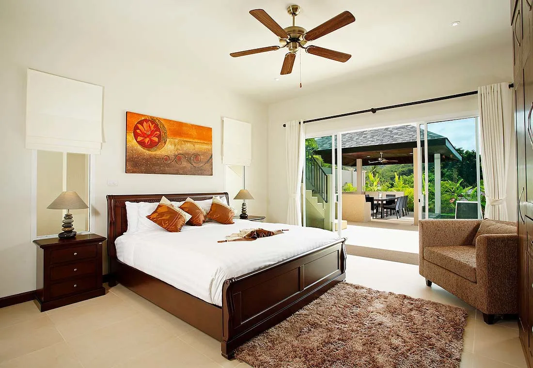 Property image - full photo 25