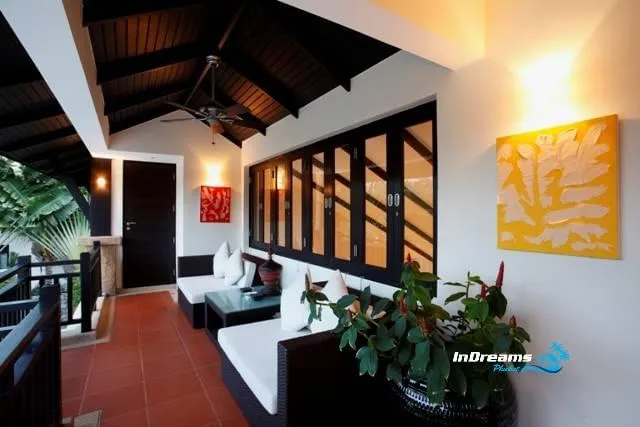 Property image - full photo 12