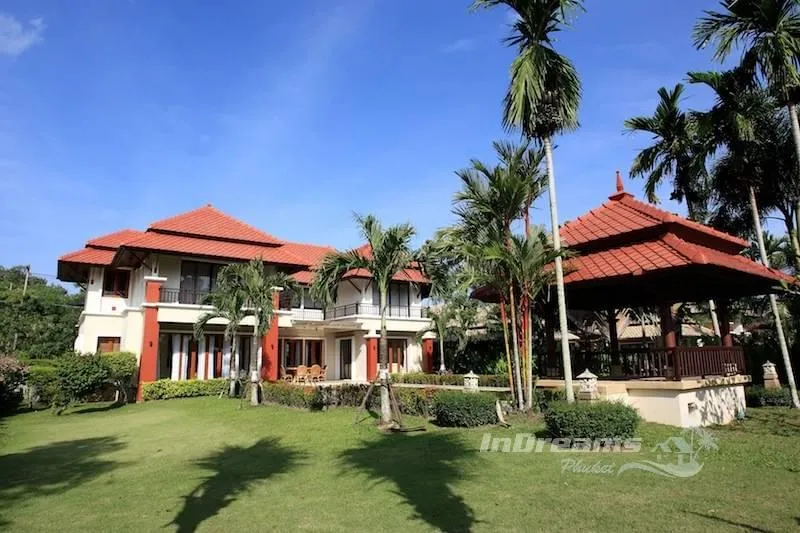 Property image - full photo 1