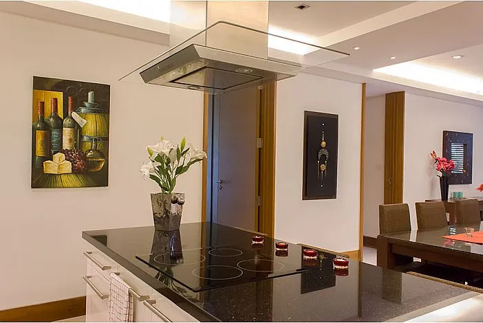 Property image - full photo 4