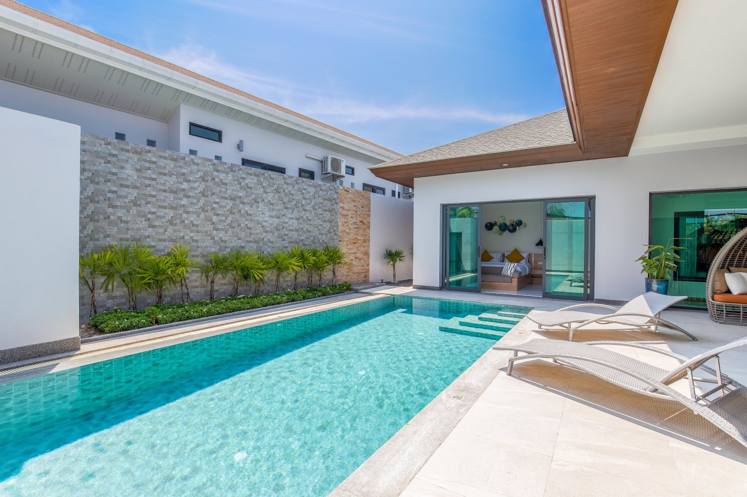 Property image - full photo 5