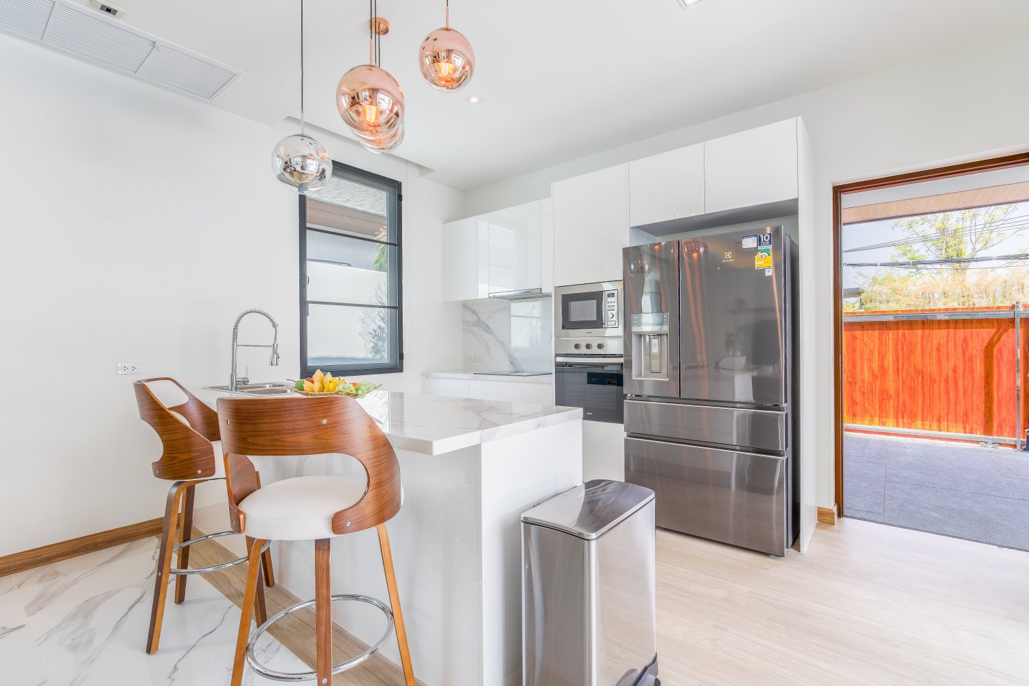 Property image - full photo 15