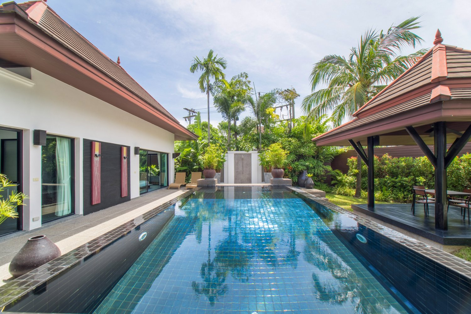 Property image - full photo 10