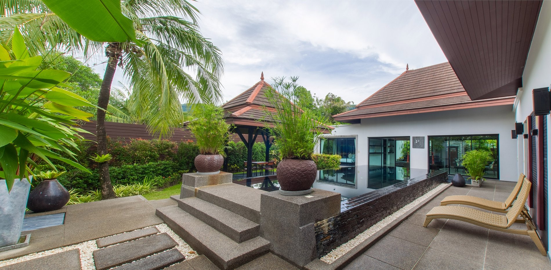 Property image - full photo 18