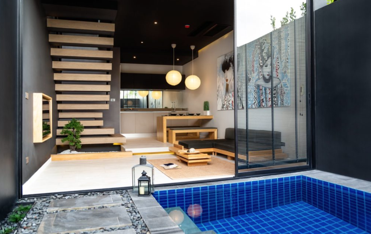 Property image - full photo 1