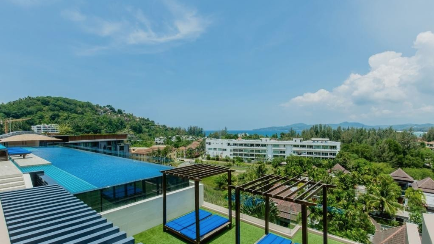 Property image - full photo 2