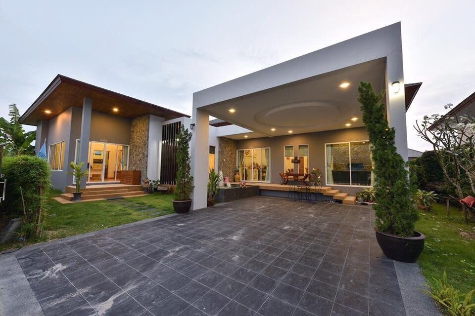 Property image - full photo 6
