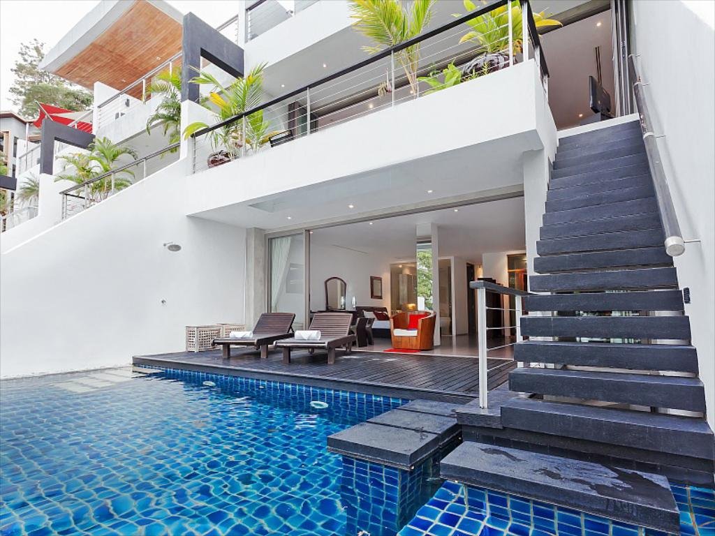 Property image - full photo 1