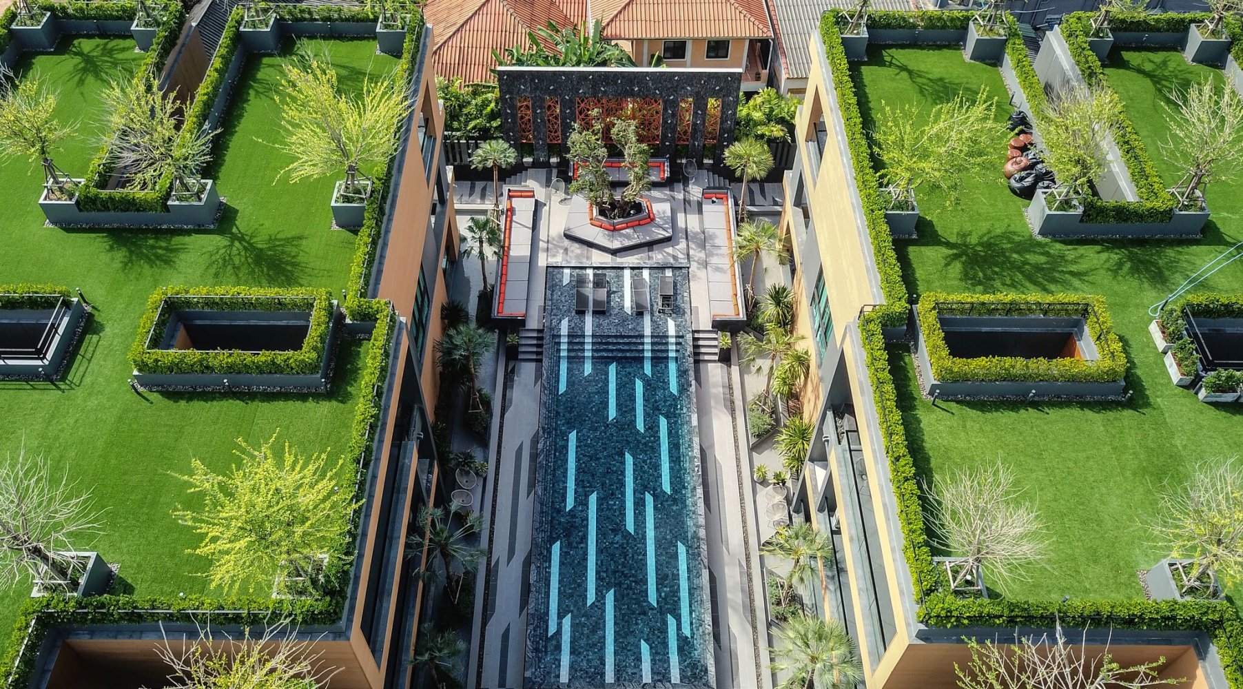 Property image - full photo 3