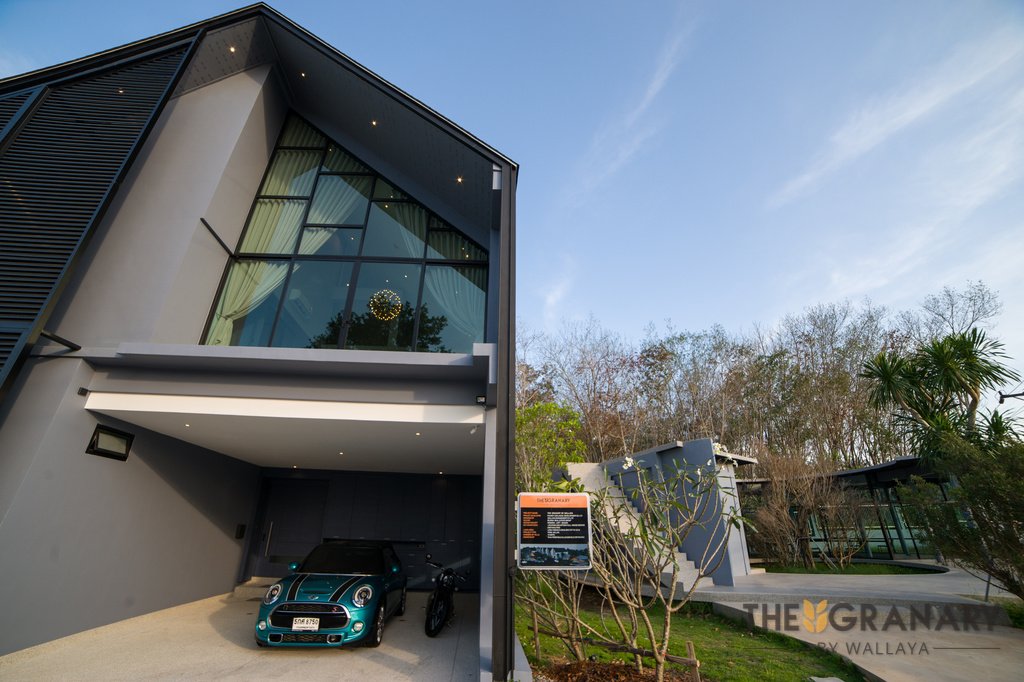 Property image - full photo 5