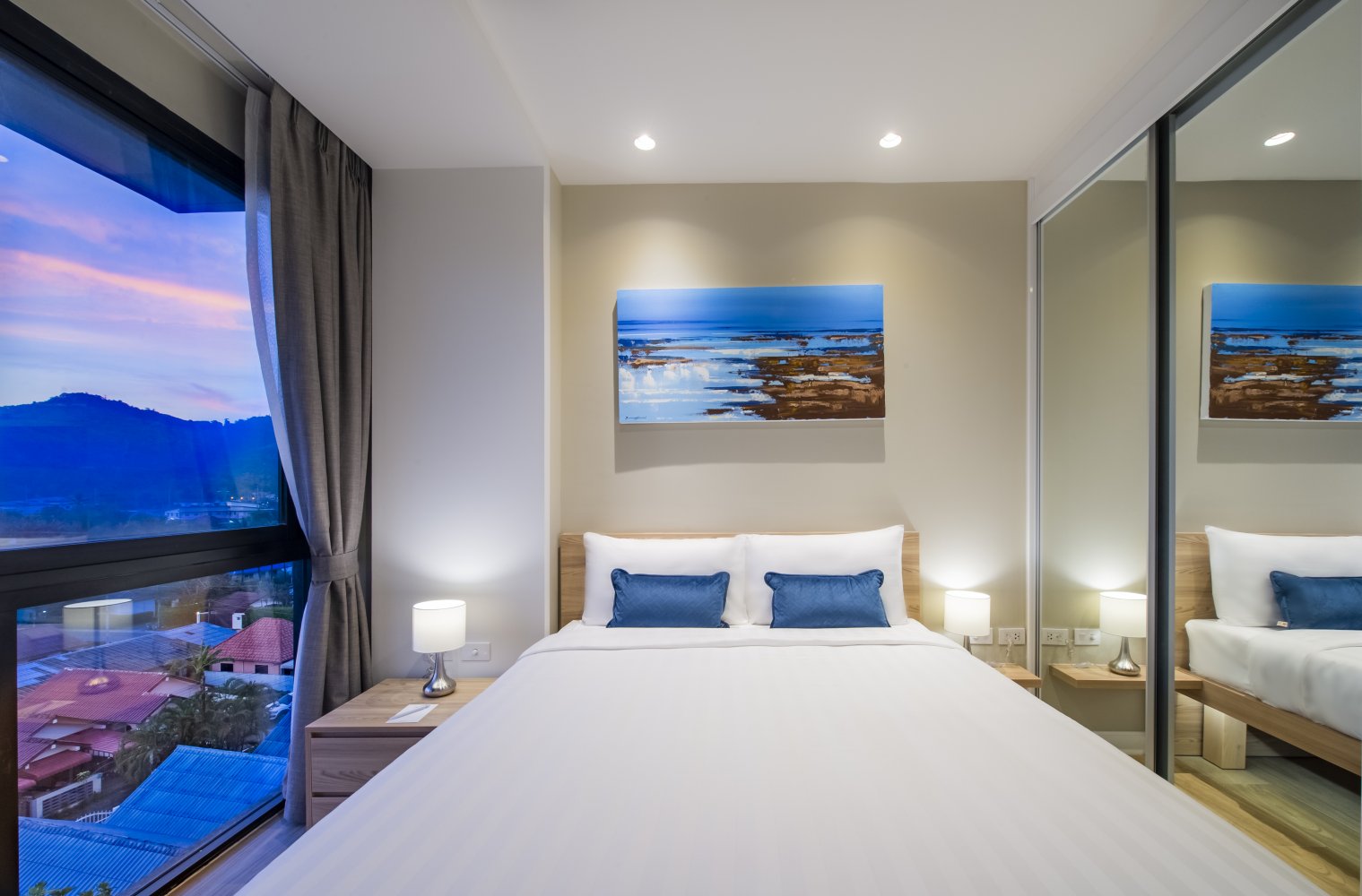 Property image - full photo 5