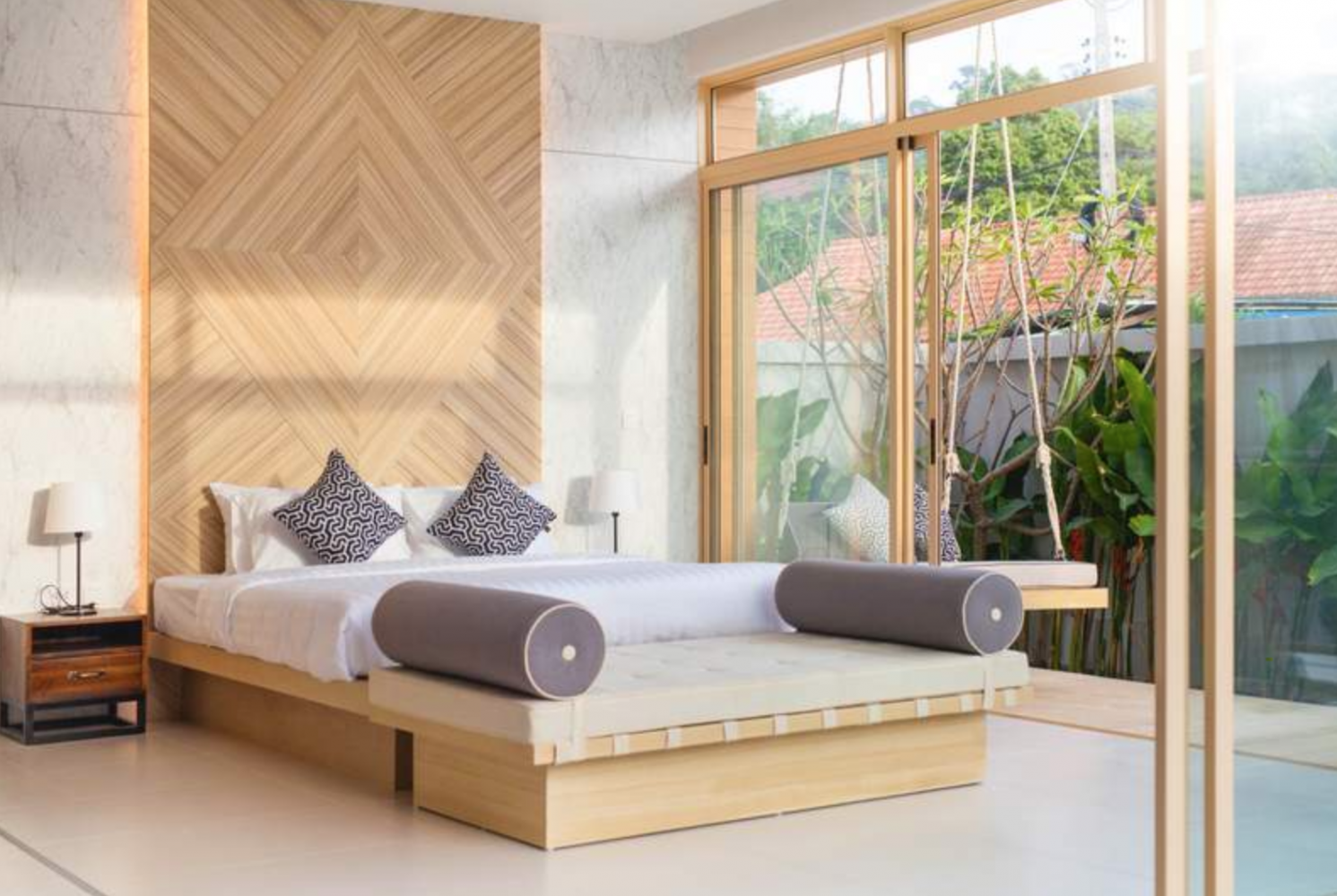 Property image - full photo 16