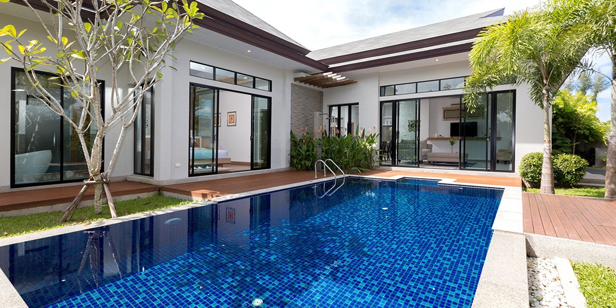 Property image - full photo 2