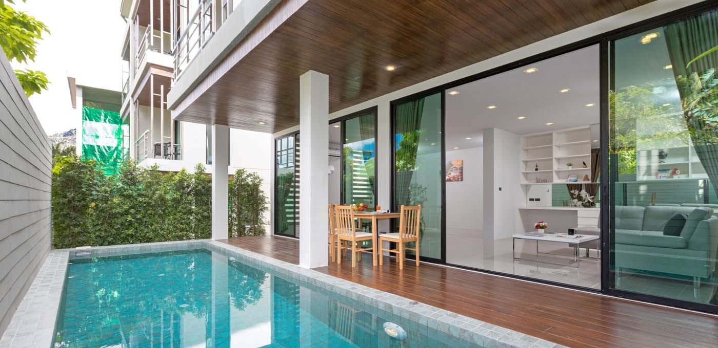 Property image - full photo 2