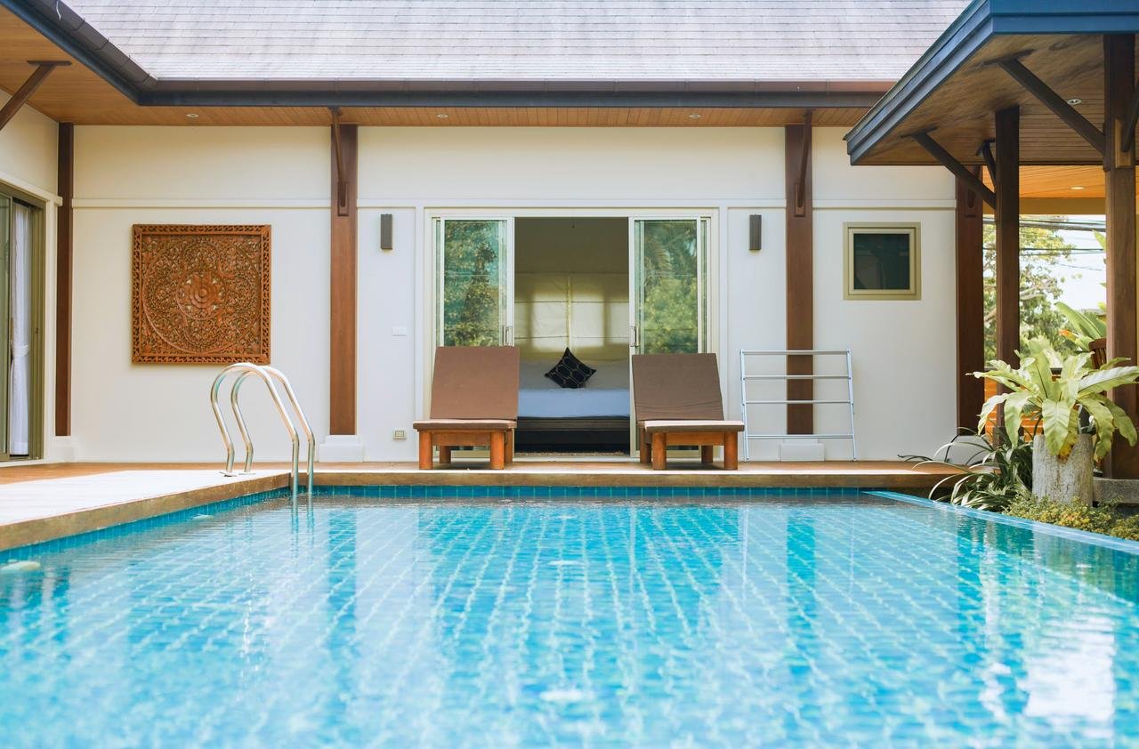 Property image - full photo 1