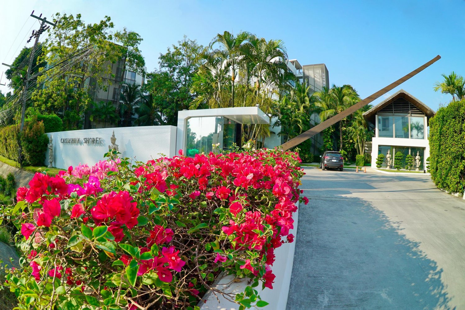 Property image - full photo 2