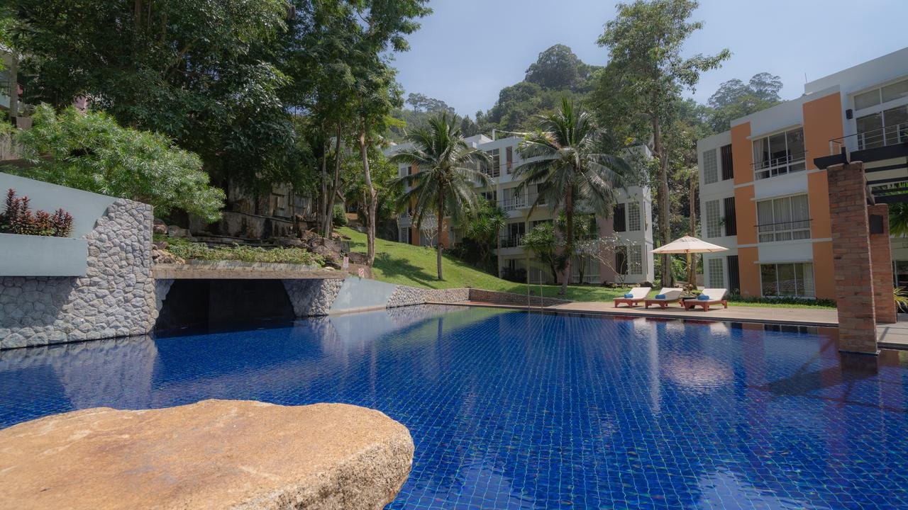 Property image - full photo 3