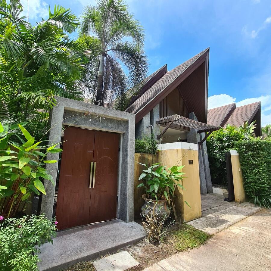 Property image - full photo 1