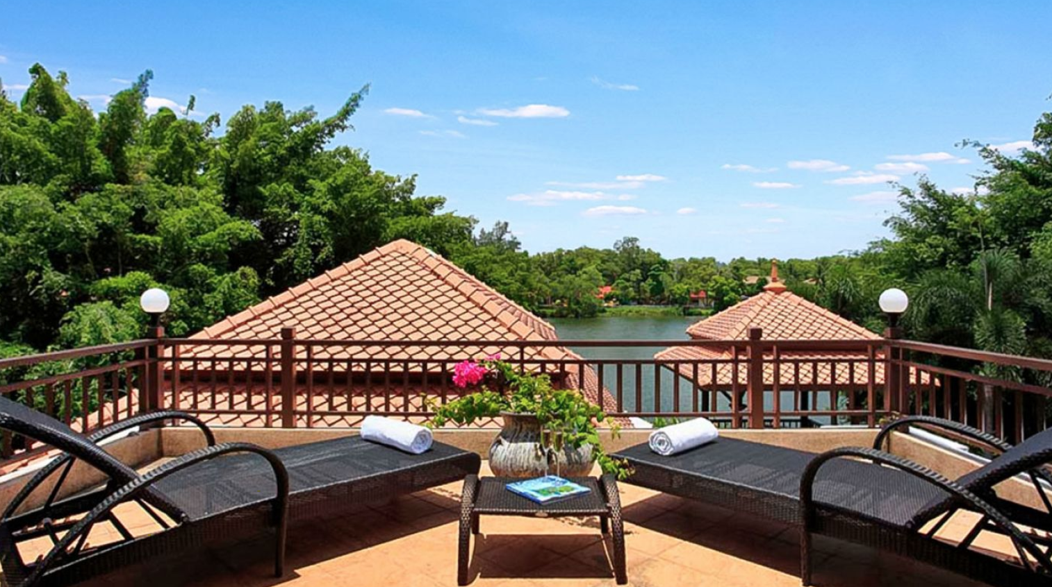 Property image - full photo 1