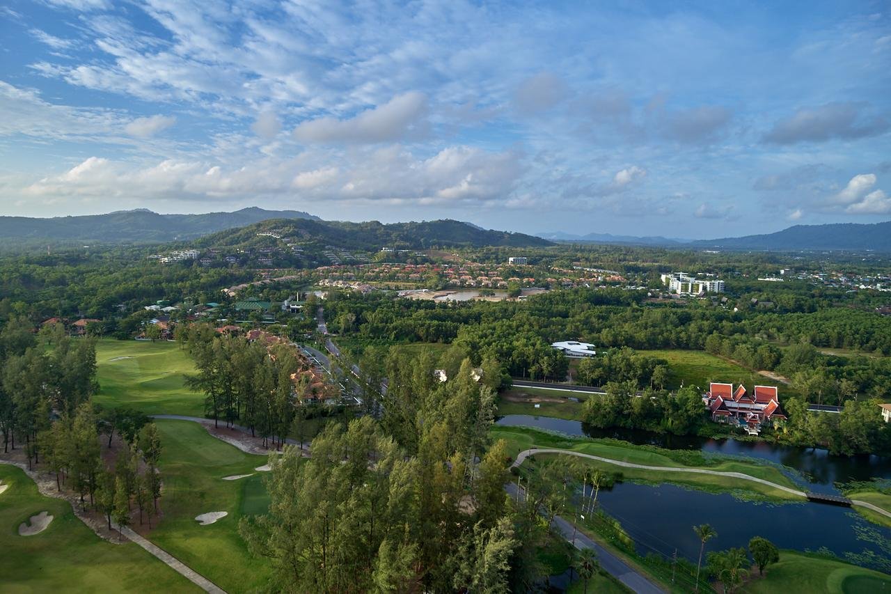 Property image - full photo 6